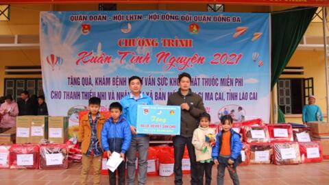 Tuổi trẻ quận Đống Đa mang “Xuân tình nguyện” tới xã Bản Mế