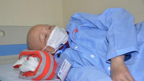 Quỹ “Tình nghệ sĩ” gửi tặng 22 triệu đồng trợ giúp người phụ nữ đơn thân ung thư di căn nuôi 3 con nhỏ