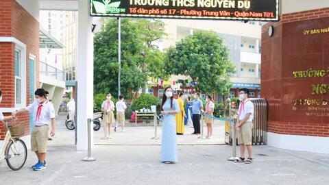 Trường học Hà Nội theo dõi, giám sát sĩ số và sức khỏe học sinh