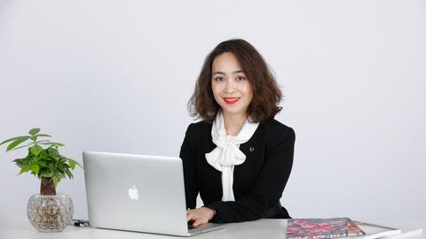 Hoạt động Ngân hàng bán lẻ Vietcombank - Chuyển đổi để bứt phá