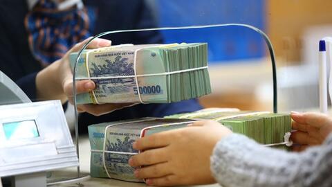 Lãi suất ngân hàng hôm nay 25/1: Kỳ hạn 9 tháng cao nhất 6,5%/năm