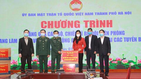 MTTQ Việt Nam TP Hà Nội hỗ trợ, động viên các lực lượng làm nhiệm vụ nơi tuyến đầu chống dịch