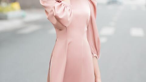 Hoa hậu Đỗ Mỹ Linh, Tiểu Vy gợi ý áo dài cách tân màu pastel