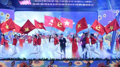 Rực rỡ chương trình nghệ thuật “Đảng cho ta mùa xuân”