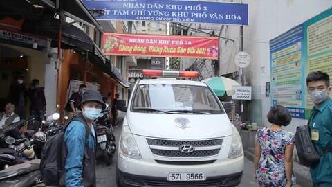 Tin tức trong ngày 4/2: Phong tỏa một quán cà phê trên phố Bùi Viện