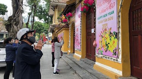 Hà Nội: Người dân và chính quyền tập trung cao độ phòng dịch Covid-19 sau kỳ nghỉ Tết