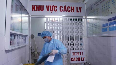 TP HCM: Khẩn cấp tìm người đi cùng chuyến bay với trường hợp nghi nhiễm Covid-19