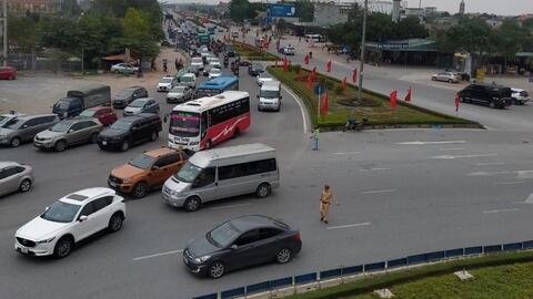 Nhiều tuyến đường cửa ngõ Thủ đô ùn tắc cục bộ sau kỳ nghỉ Tết