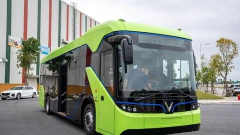 Tin tức trong ngày 16/2: Hà Nội sắp vận hành 10 tuyến xe buýt điện