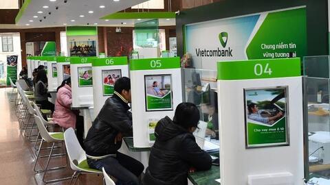 Lãi suất ngân hàng hôm nay 1/2: Vietcombank cao nhất 5,5%/năm