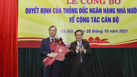 Ngân hàng Nhà nước bổ nhiệm nhiều lãnh đạo mới