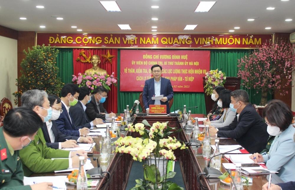 Bí thư Thành ủy Hà Nội Vương Đình Huệ phát biểu chỉ đạo