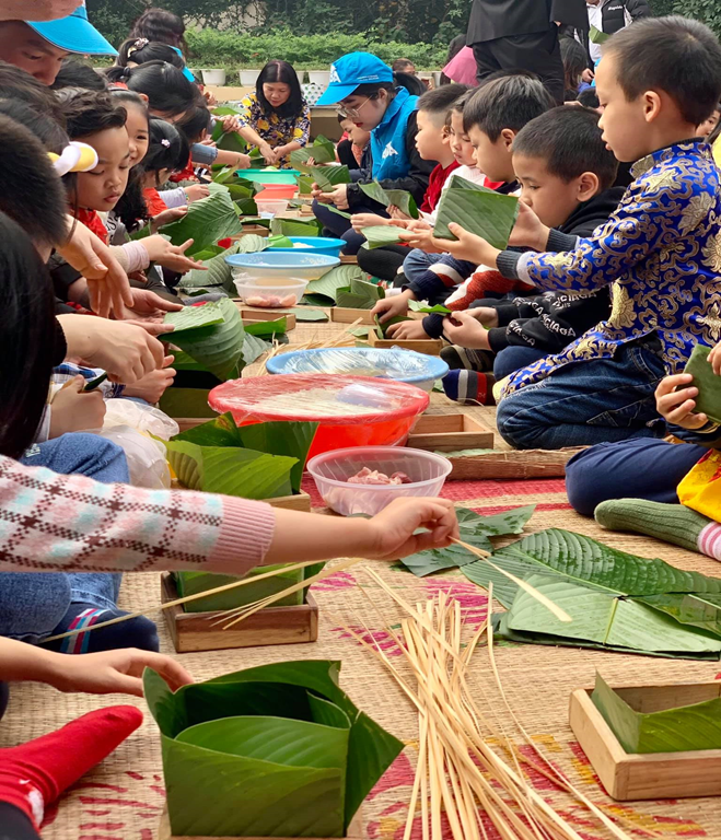 “Lễ hội bánh chưng” chào Xuân Tân Sửu 2021 của cô trò Tiểu học Đại Yên “Lễ hội bánh chưng” chào Xuân Tân Sửu 2021 của cô trò Tiểu học Đại Yên