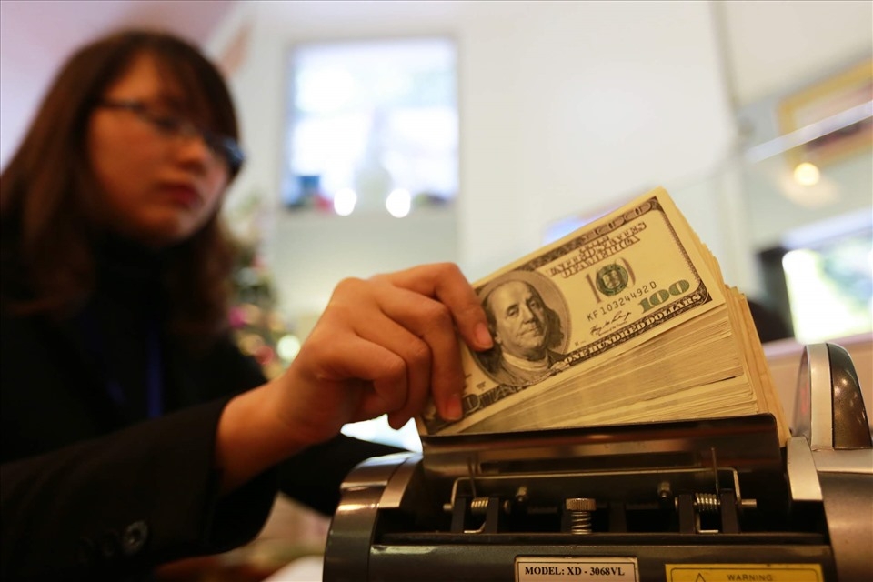 Tỷ giá USD hôm nay 7/2: Hạ nhiệt sau tuần tăng giá đỉnh