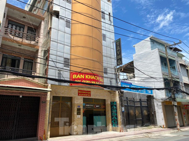 Giá thuê phòng giảm mạnh, khách sạn ngưng thi công vì dịch COVID-19 - Ảnh 1. Giá thuê phòng giảm mạnh, khách sạn ngưng thi công vì dịch COVID-19 - Ảnh 1.