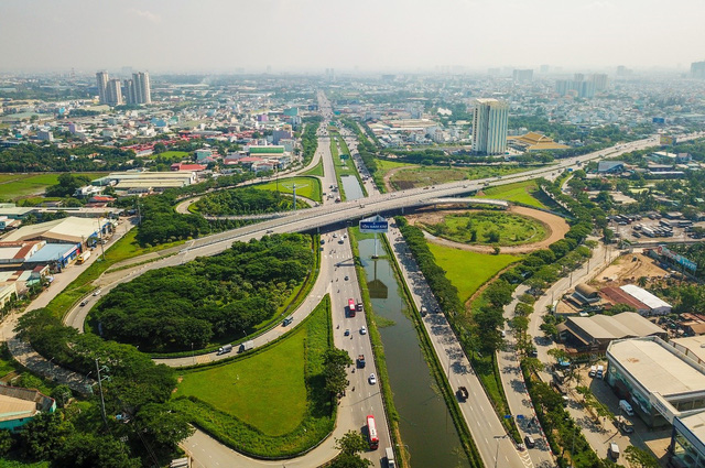 Đòn bẩy nào để bất động sản Tp.HCM hồi phục? - Ảnh 1. Đòn bẩy nào để bất động sản Tp.HCM hồi phục? - Ảnh 1.