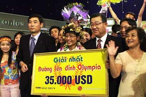 Quán quân Olympia giàu có bậc nhất: Từ cậu học trò nghèo ở nhà tranh đến Tiến sĩ lập công ty riêng, nhà xe đầy đủ, bất ngờ với khối tài sản triệu đô - Ảnh 1. Quán quân Olympia giàu có bậc nhất: Từ cậu học trò nghèo ở nhà tranh đến Tiến sĩ lập công ty riêng, nhà xe đầy đủ, bất ngờ với khối tài sản triệu đô - Ảnh 1.