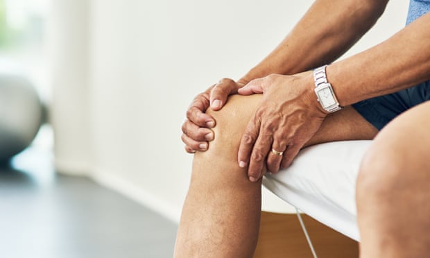 35-45 tuổi là lúc cơ thể và tinh thần đang bước vào giai đoạn chuyển tiếp tới lão hóa: Bảo vệ tốt 5 điều này để nâng cao sức trẻ, bệnh tật nào cũng lùi xa! - Ảnh 2. 35-45 tuổi là lúc cơ thể và tinh thần đang bước vào giai đoạn chuyển tiếp tới lão hóa: Bảo vệ tốt 5 điều này để nâng cao sức trẻ, bệnh tật nào cũng lùi xa! - Ảnh 2.