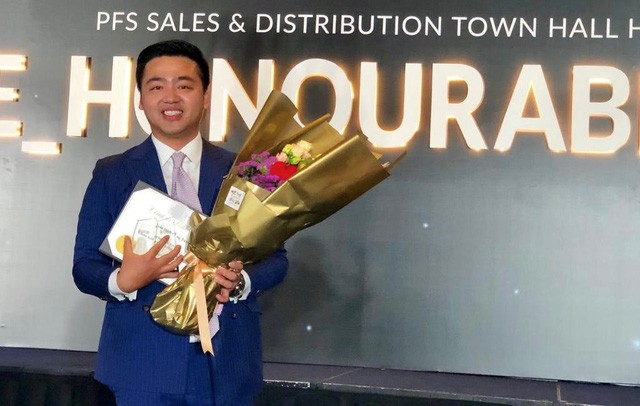 Chàng trai Việt trở thành phó chủ tịch tại ngân hàng ở Singapore - Ảnh 4. Chàng trai Việt trở thành phó chủ tịch tại ngân hàng ở Singapore - Ảnh 4.