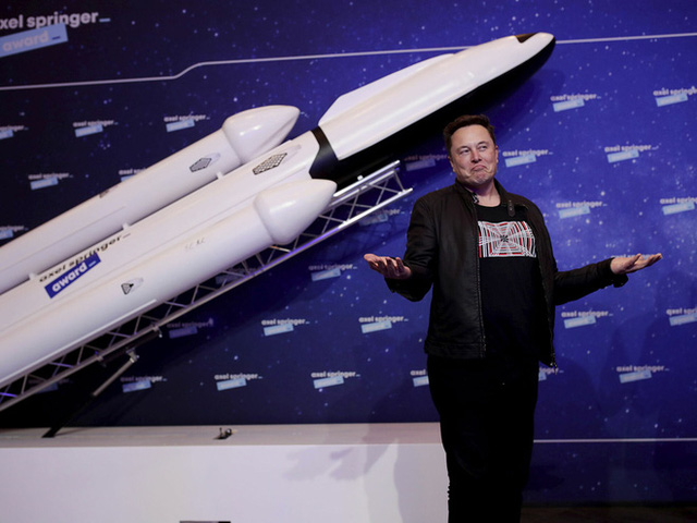 Sợ phải trả đến 50 tỷ USD tiền thuế, Elon Musk nói Thà dùng số tiền đó để đưa người lên Sao Hỏa - Ảnh 1. Sợ phải trả đến 50 tỷ USD tiền thuế, Elon Musk nói Thà dùng số tiền đó để đưa người lên Sao Hỏa - Ảnh 1.