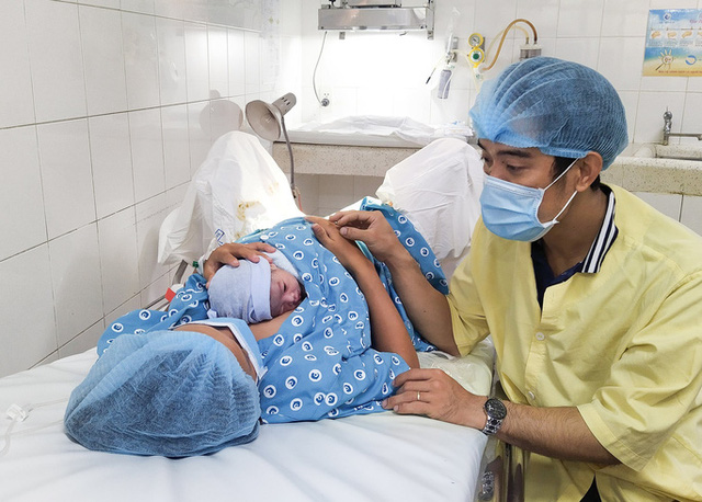 Trợ cấp cho phụ nữ ở vùng có mức sinh thấp, chuyên gia nói chưa đủ - Ảnh 1. Trợ cấp cho phụ nữ ở vùng có mức sinh thấp, chuyên gia nói chưa đủ - Ảnh 1.